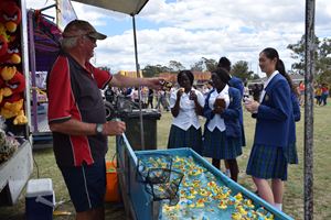 2017 Presentation Day 38