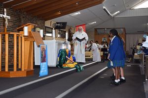 Year 7 Mass 11