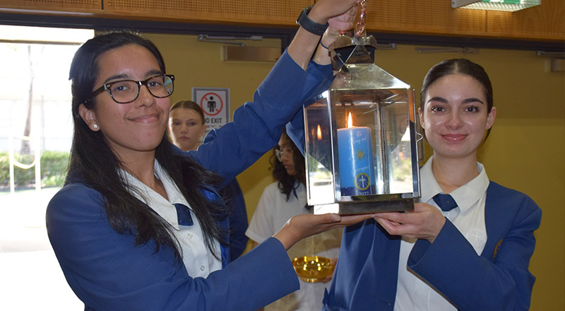 Nagle Catholic College South Blacktown students holding candle