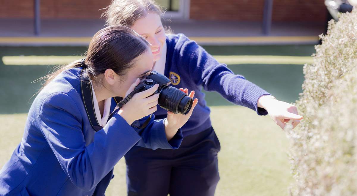 Isabelle, Anne-Marie, Valerie and Adut (Students)