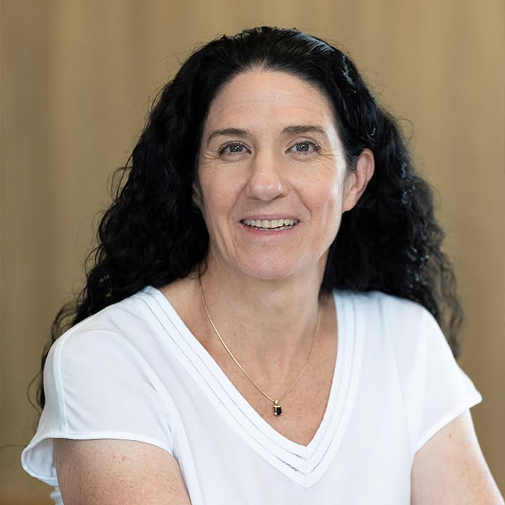 742044371255155_1430688915724027-1