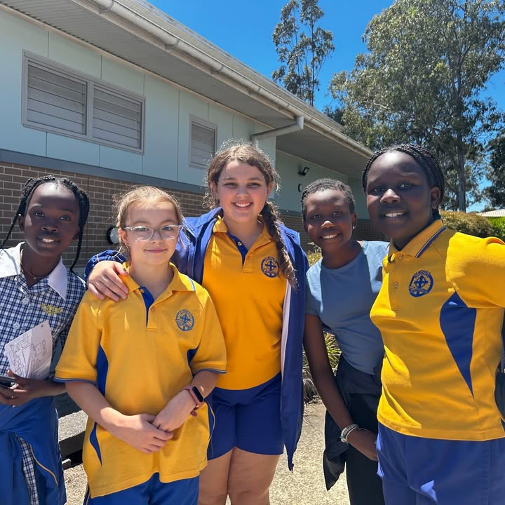 742044371255155_1433477792111806-1