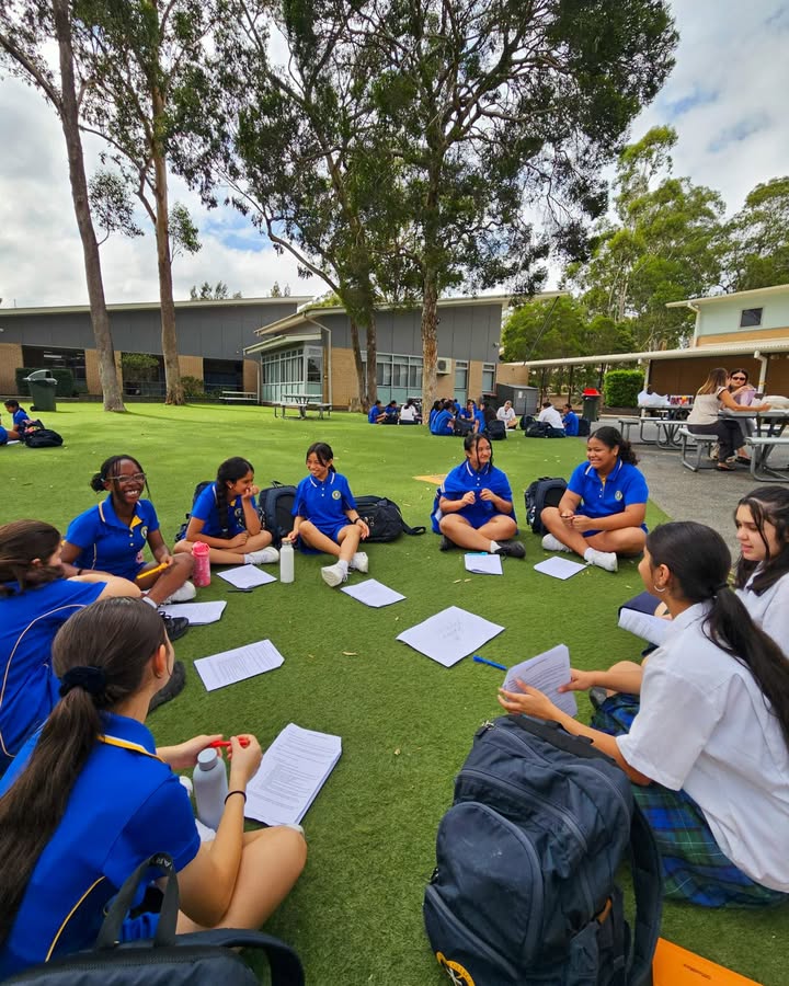 742044371255155_1522740803185504-1