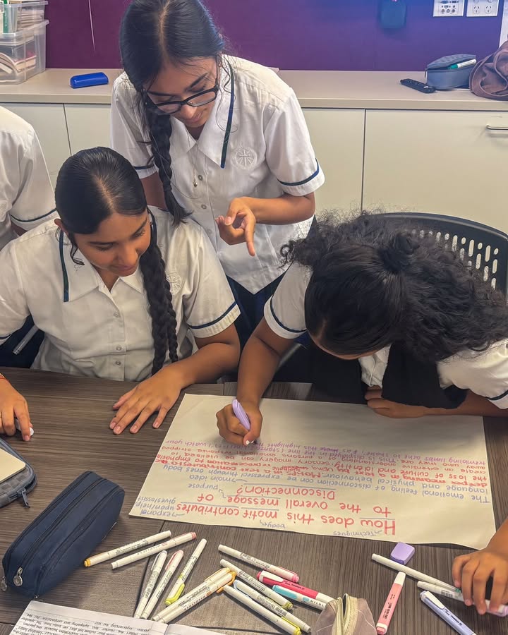 742044371255155_1549316960527888-1